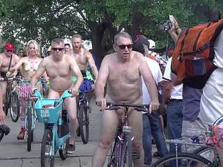 新 orleans 裸 bike 骑 2018