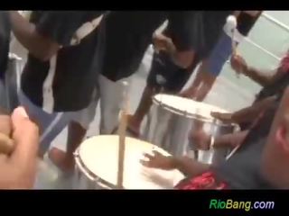 Brazilian grupong pakikipagtalik sa isang tao sa yate pagtitipon