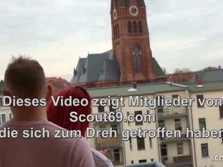 Si rambut merah warga german remaja strumpet fuck pelanggan dan membiarkan pee pada beliau