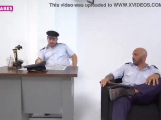 Sugarbabestv&colon; greeks 경찰 장교 트리플 엑스 영화
