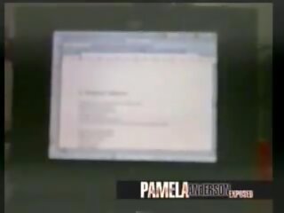 Pamela anderson necenzurovaný: obličejový výstřik xxx klip
